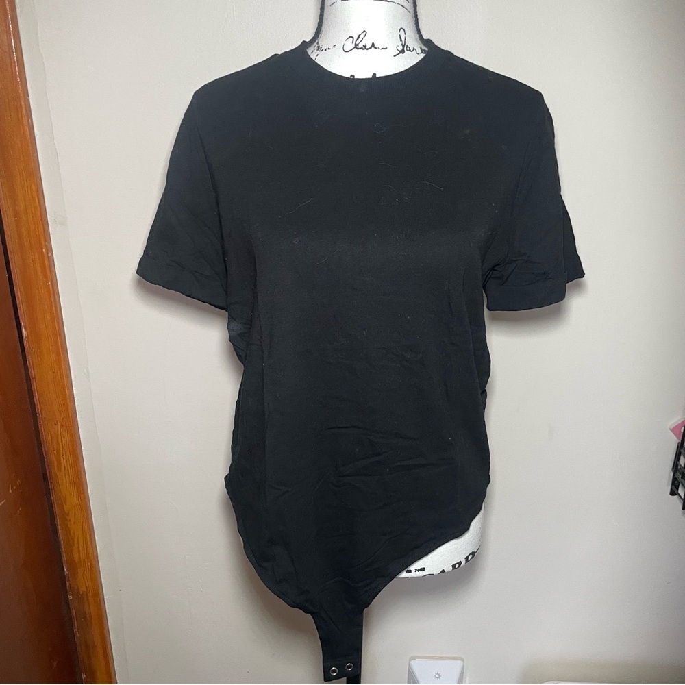 Danielle Bernstein t shirt body suit in black and white